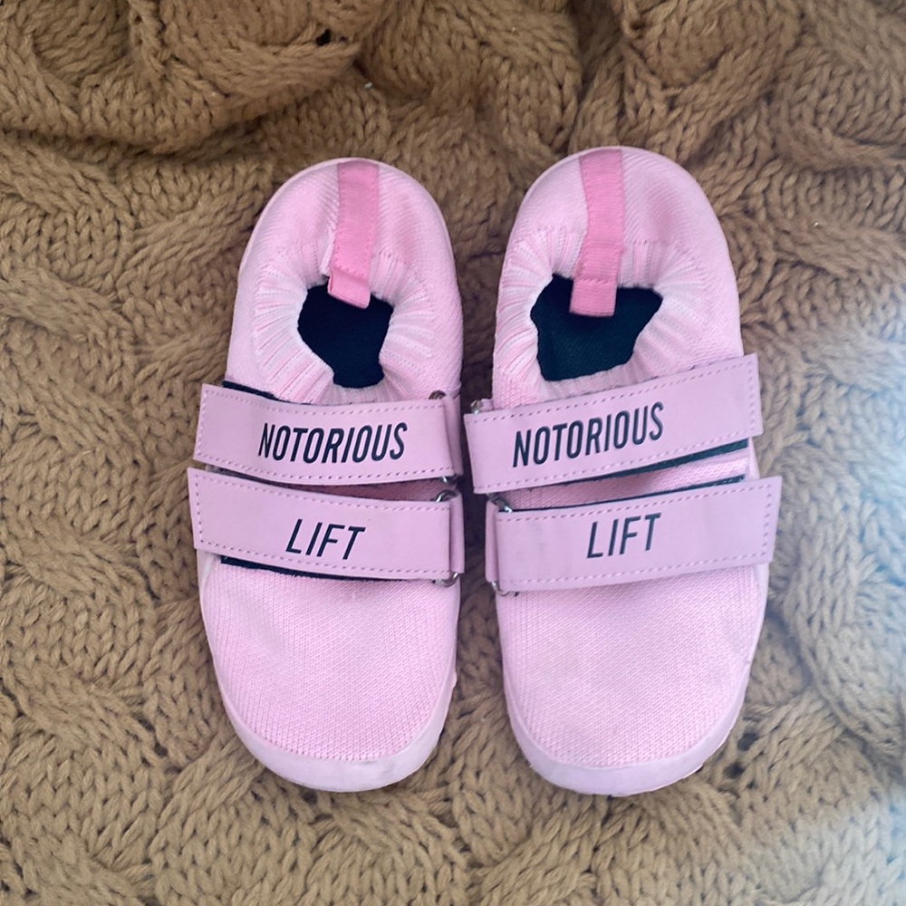NOTORIOUS LIFT Powerlifting booties/slippers